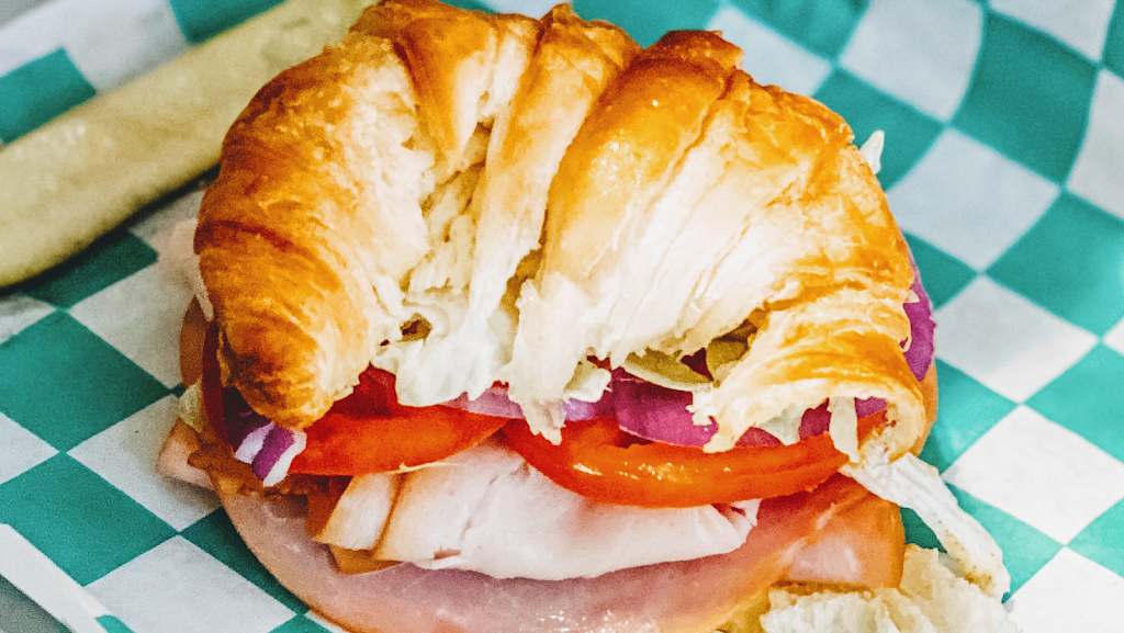 Kansas Coffee & Ice Cream | restaurant | 428 N Marshall St, Chapman, KS 67431, USA | 7853074373 OR +1 785-307-4373