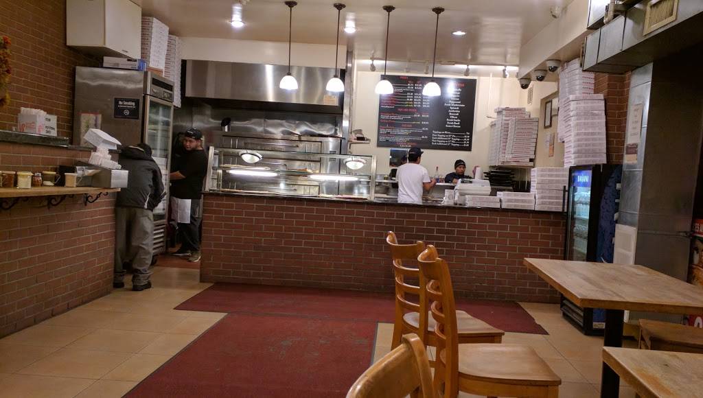 Gotham Pizza | meal takeaway | 144 9th Ave, New York, NY 10011, USA | 2129898858 OR +1 212-989-8858