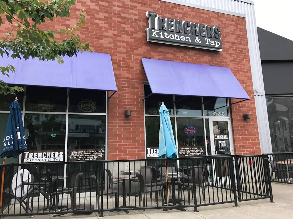 Trenchers Kitchen & Tap | restaurant | 822 N 10th Pl, Renton, WA 98057, USA | 4252550714 OR +1 425-255-0714