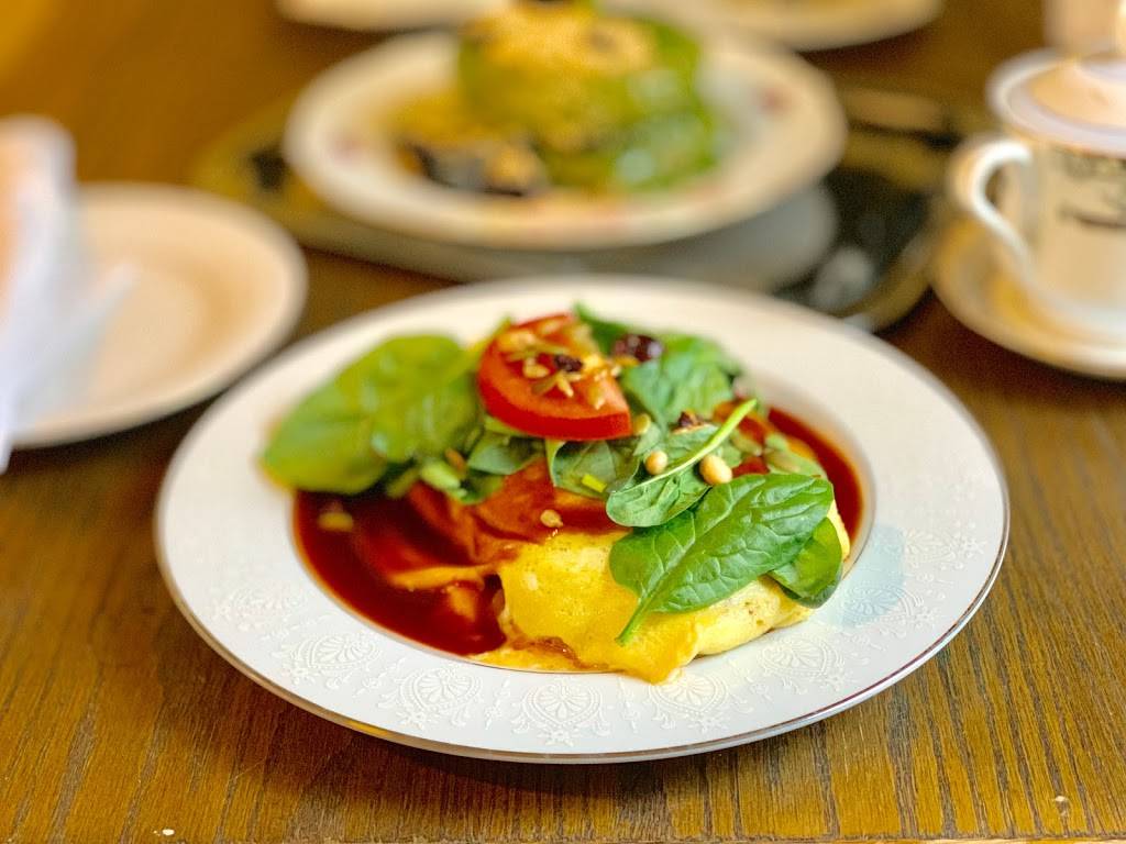 Isabellas Boutique Restaurant | restaurant | 2066 Queen St E, Toronto, ON M4E 1C9, Canada | 4166995050 OR +1 416-699-5050