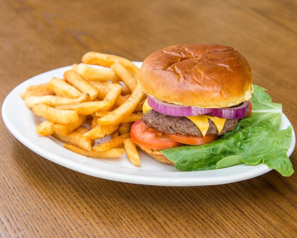 Little Italy Deli & Trattoria | restaurant | 13850 Braddock Rd E, Centreville, VA 20121, USA | 7038303354 OR +1 703-830-3354