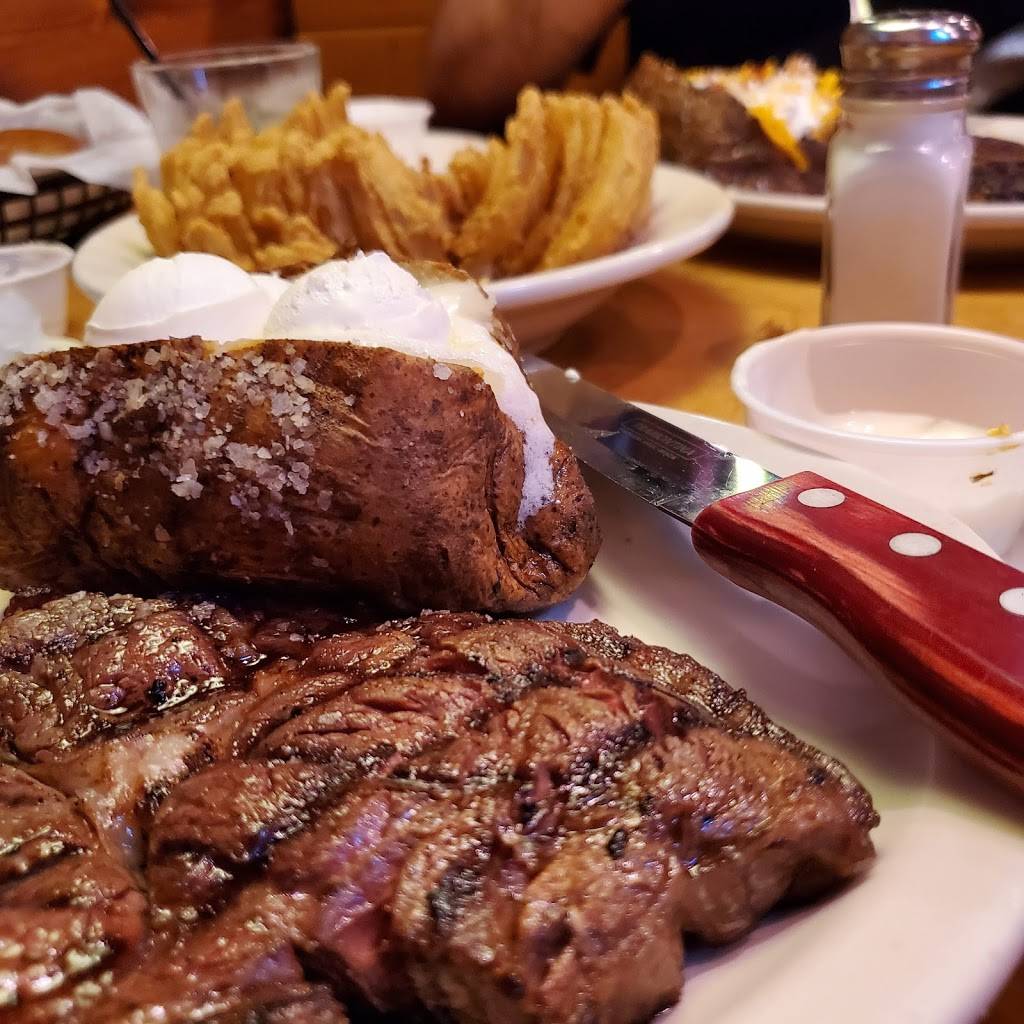 Texas Roadhouse | restaurant | 455 NE Coronado Dr, Blue Springs, MO 64014, USA | 8162207427 OR +1 816-220-7427