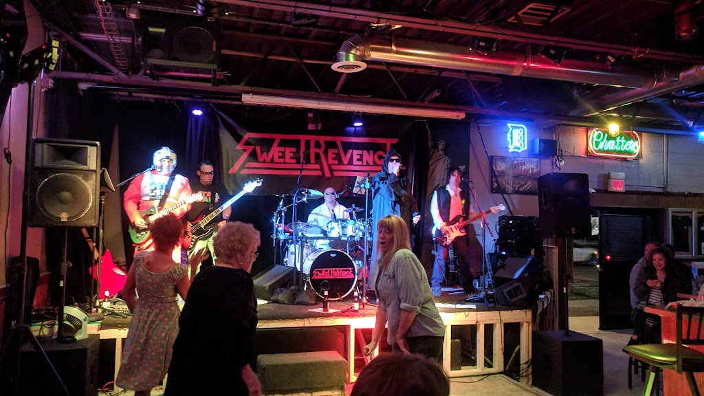 Chatters | restaurant | 7640 N Wayne Rd, Westland, MI 48185, USA | 7344223737 OR +1 734-422-3737