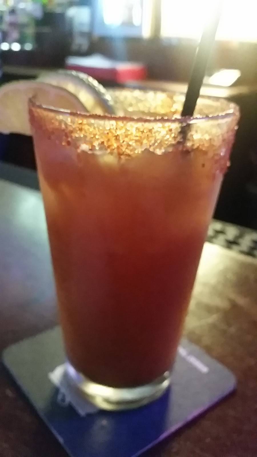 Small World Inn Inc | restaurant | 3325 E 106th St, Chicago, IL 60617, USA | 7739338663 OR +1 773-933-8663