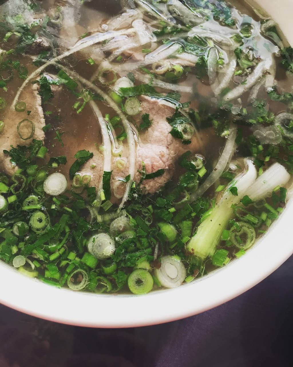 Huongs Vietnamese Restaurant | restaurant | 267 St John St, Portland, ME 04101, USA | 2077752344 OR +1 207-775-2344