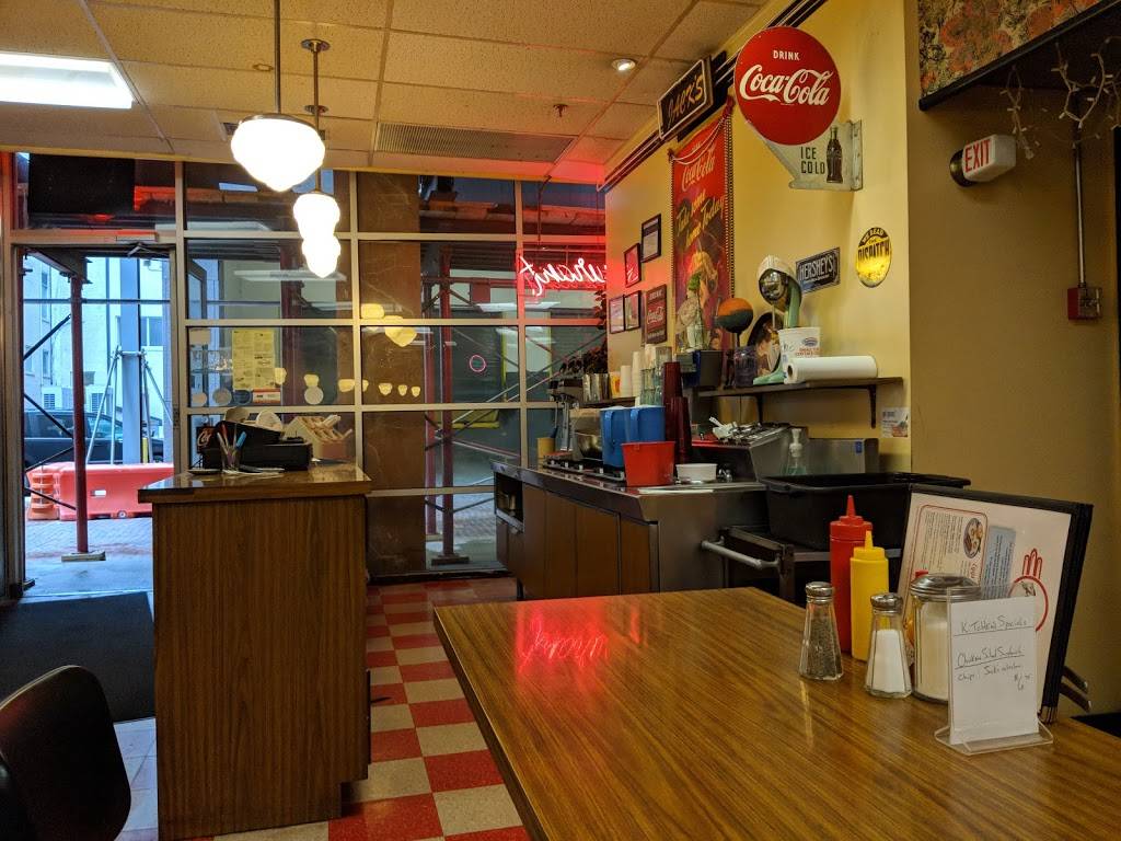 Jacks Downtown Diner | restaurant | 3551, 52 E Lynn St, Columbus, OH 43215, USA | 6142243655 OR +1 614-224-3655