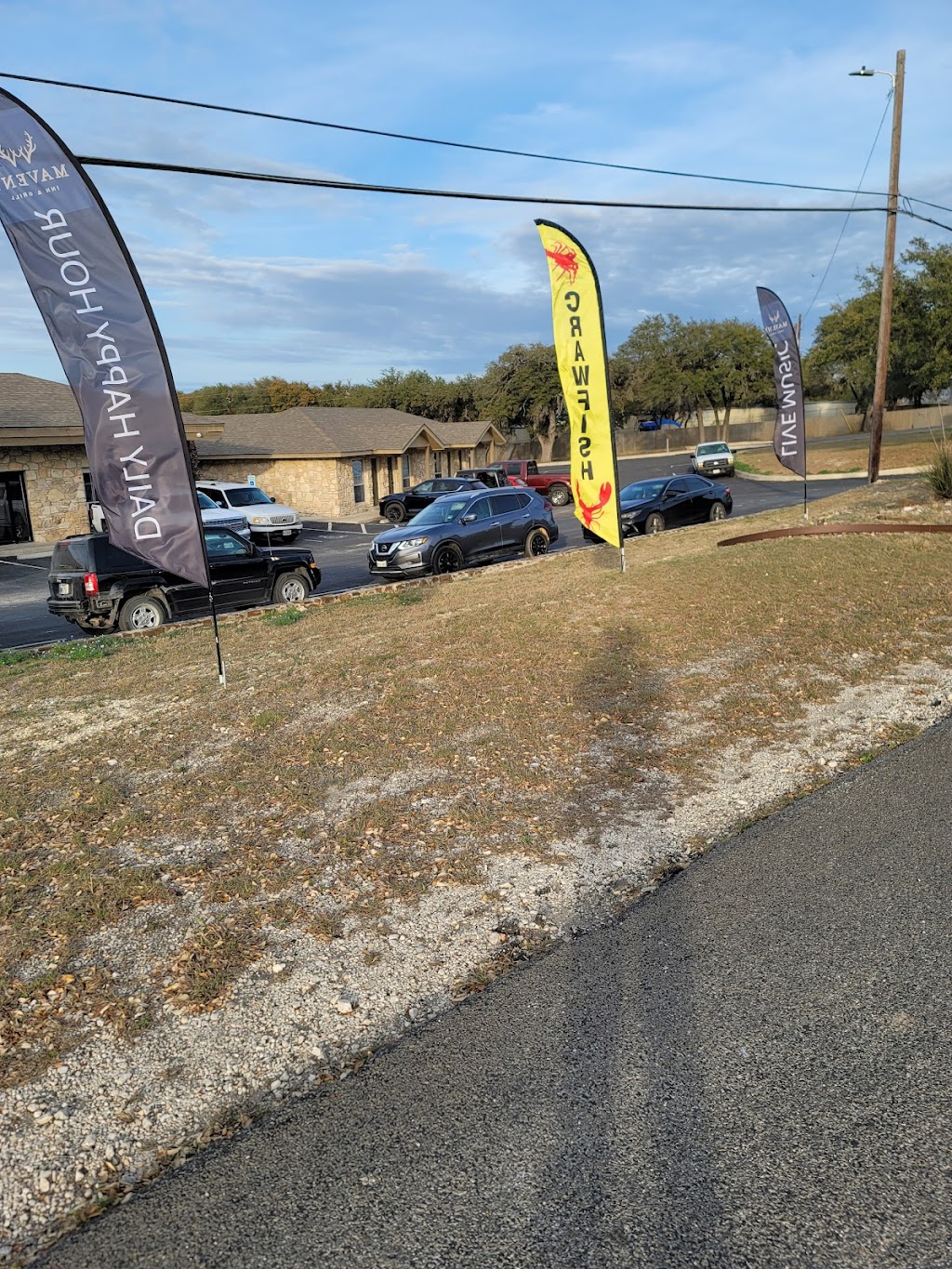 Roux Babys Crawfish&Seafood | restaurant | 183 Maverick, New Braunfels, TX 78132, USA | 8324212952 OR +1 832-421-2952