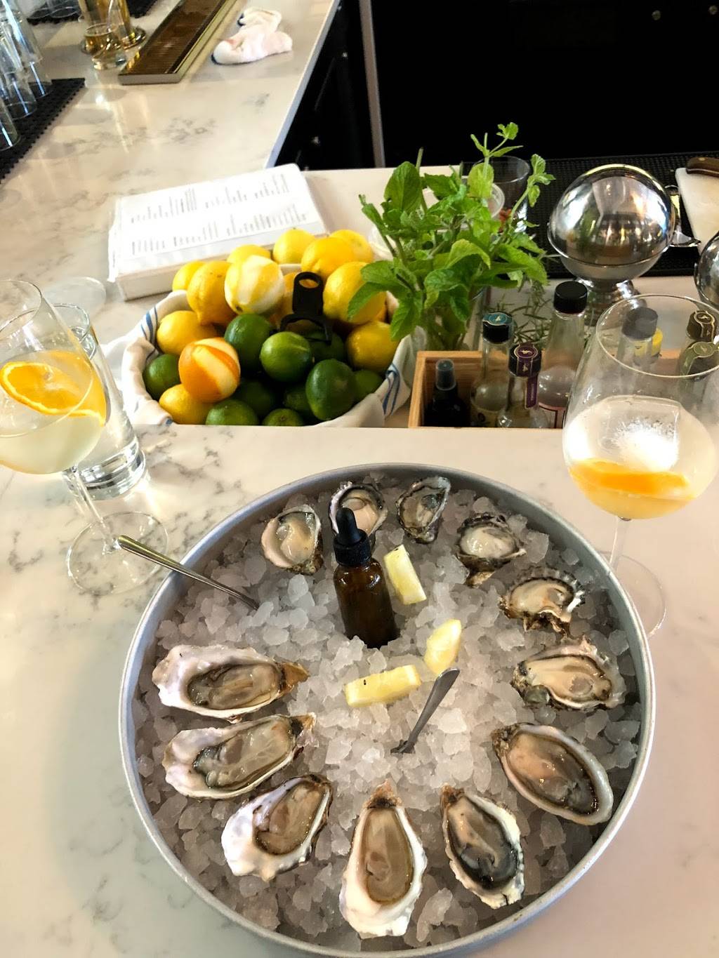 Chelsea Farms Oyster Bar | restaurant | 222 Capitol Way N, Olympia, WA 98501, USA | 3609157784 OR +1 360-915-7784