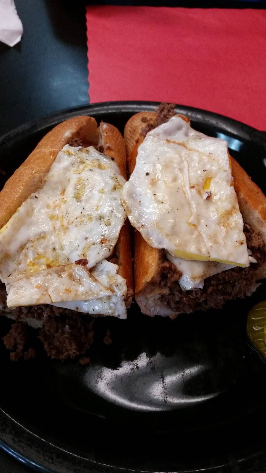 Chrissys Steak Shop | restaurant | 3063 William Penn Hwy, Easton, PA 18045, USA | 6102534033 OR +1 610-253-4033