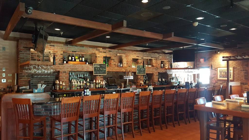 Carrabbas Italian Grill | restaurant | 15 Van Campen Blvd, Wilmington, NC 28403, USA | 9107949094 OR +1 910-794-9094