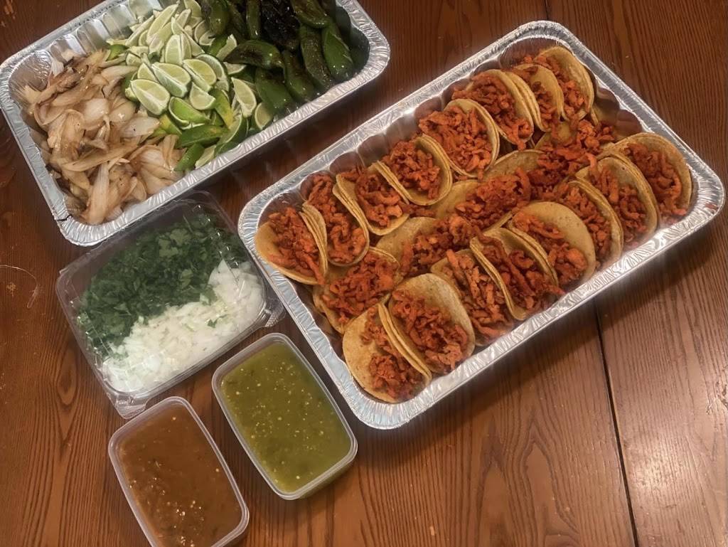 Tacos don Guzman | restaurant | 1746 S Carrier Pkwy, Grand Prairie, TX 75051, USA | 2146359181 OR +1 214-635-9181