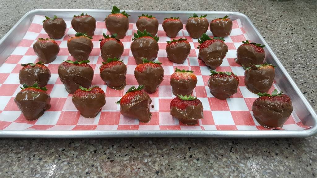 El Hispano Caffe And Fruteria | restaurant | 611 S Belt Line Rd, Irving, TX 75060, USA | 9723131206 OR +1 972-313-1206