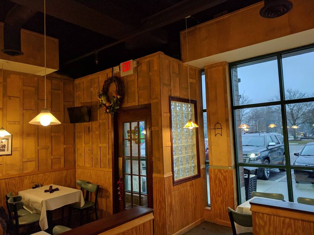 Lemon Grass Thai Restaurant | restaurant | 3999 Centerpoint Pkwy, Pontiac, MI 48341, USA | 2483357435 OR +1 248-335-7435