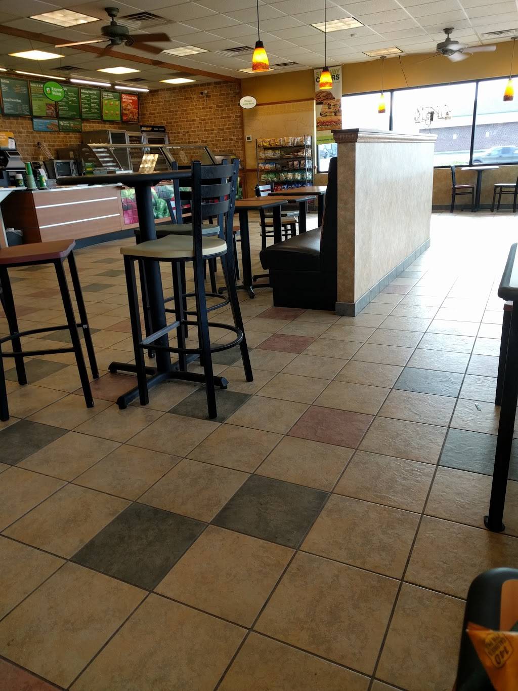 Subway | restaurant | 40 S American Way, Monroe, OH 45050, USA | 5135399330 OR +1 513-539-9330