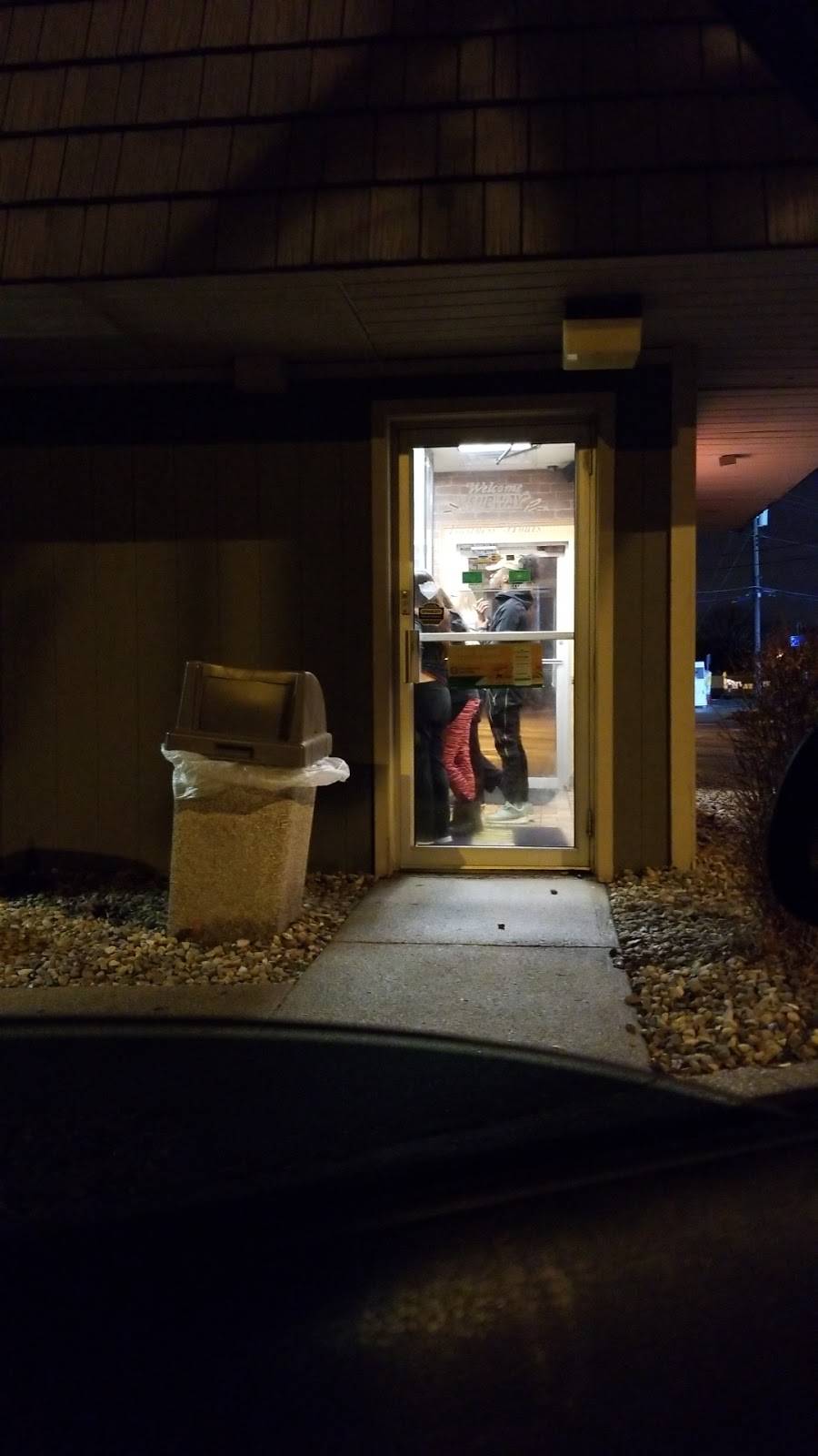 Subway | restaurant | 2850 169th St, Hammond, IN 46323, USA | 2198442500 OR +1 219-844-2500