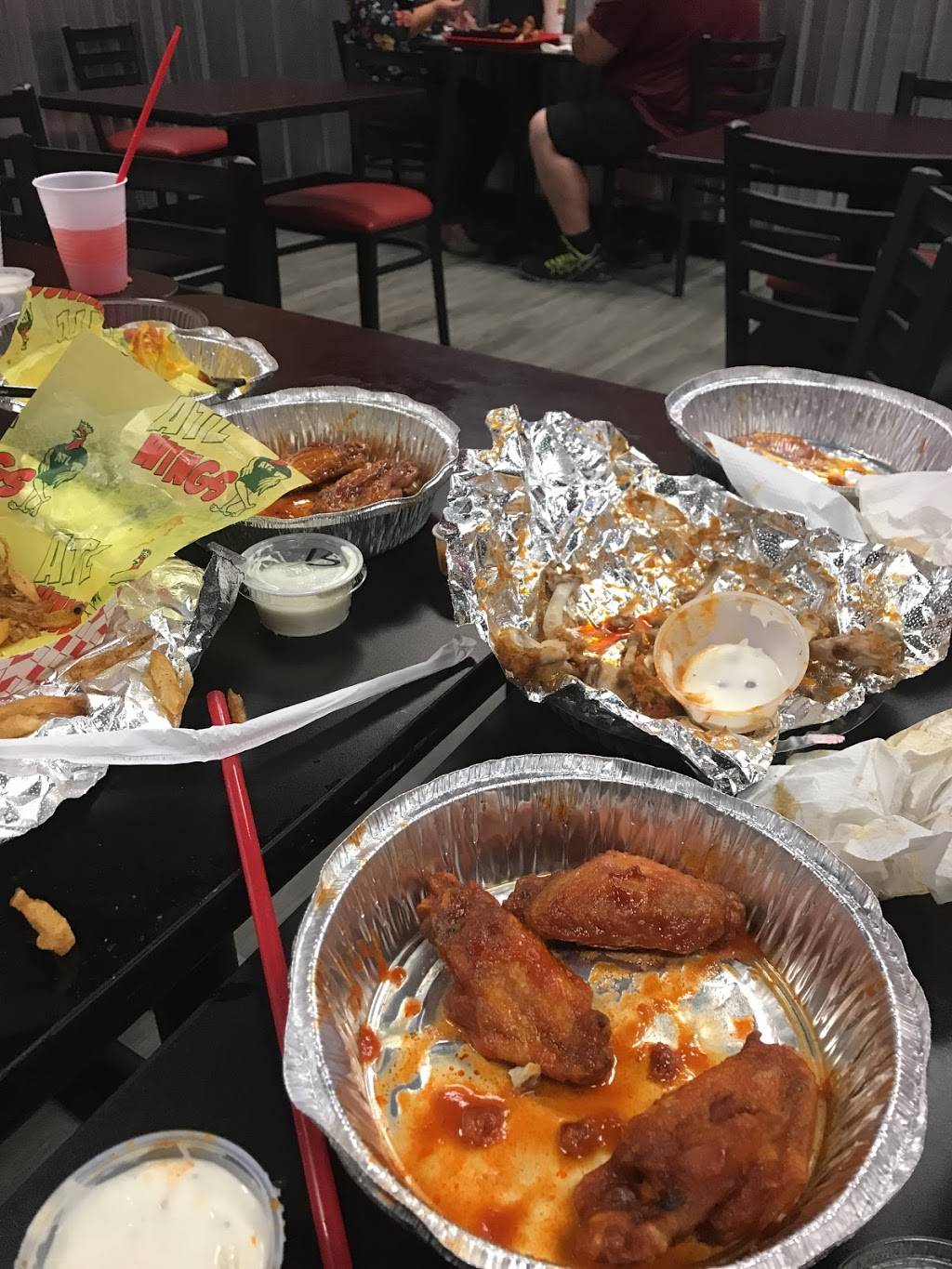 ATL Wings | restaurant | S Stapley Dr, Mesa, AZ 85204, USA | 4804285223 OR +1 480-428-5223