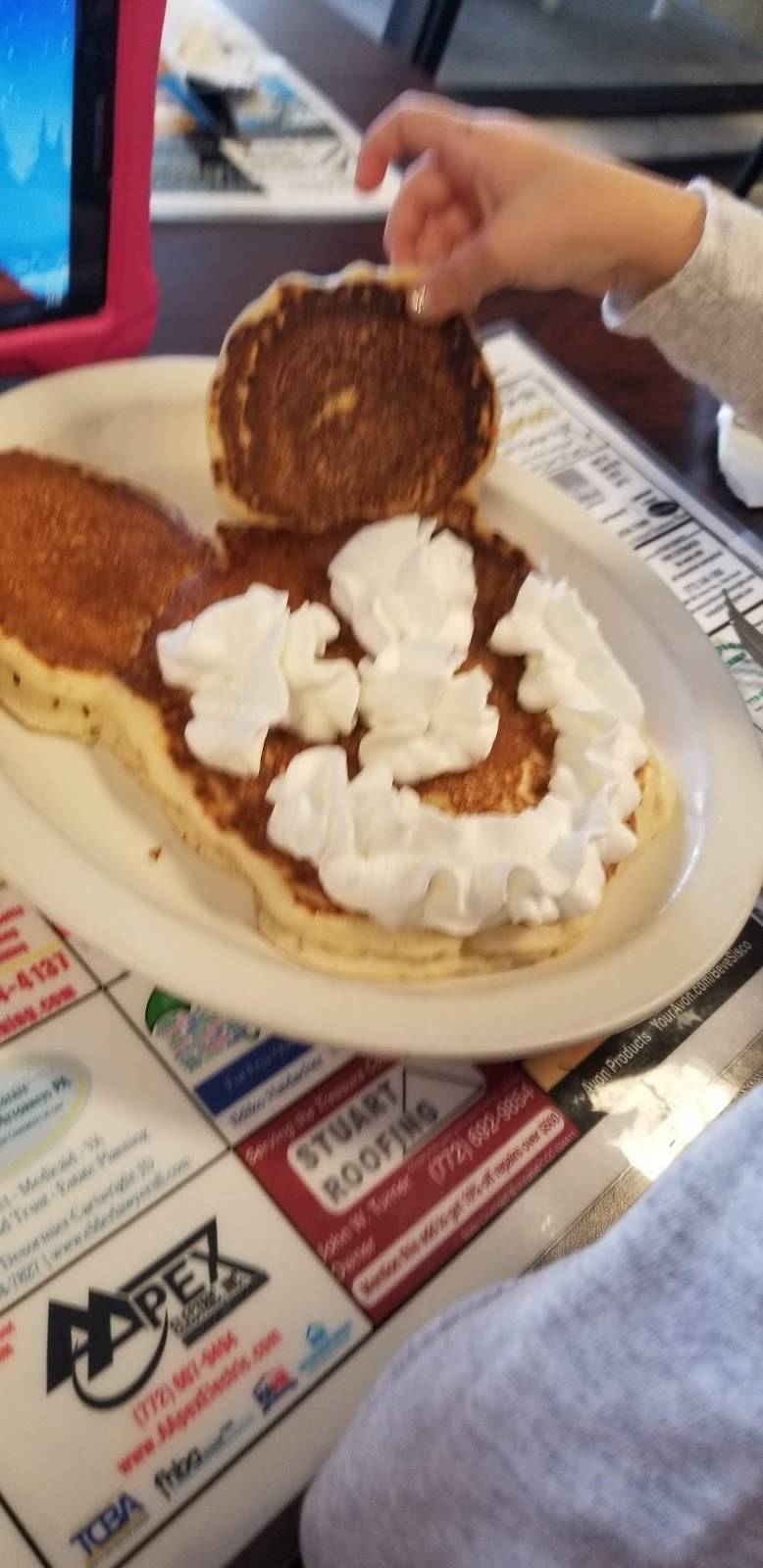 Dixie Grill | restaurant | 3840 SE Dixie Hwy, Stuart, FL 34997, USA | 7722236234 OR +1 772-223-6234