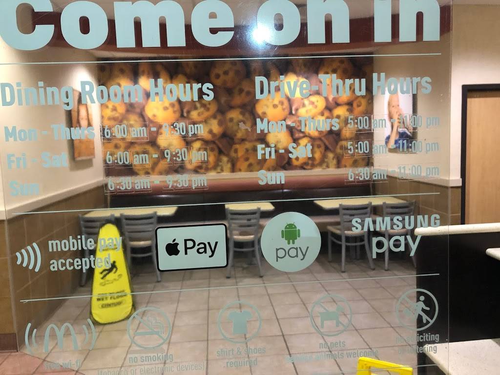 McDonalds | cafe | 323 Bedford St, Whitman, MA 02333, USA | 5086901838 OR +1 508-690-1838