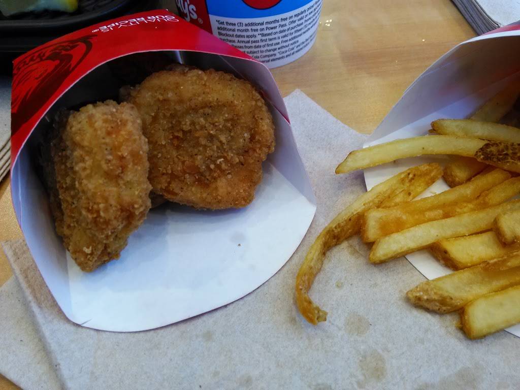 Wendys | restaurant | 3717 S Orlando Dr, Sanford, FL 32773, USA | 4073213921 OR +1 407-321-3921