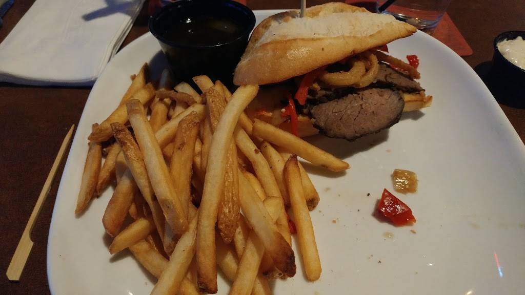 Boston Pizza | restaurant | 1400 Exmouth St, Sarnia, ON N7S 3X9, Canada | 5195427500 OR +1 519-542-7500