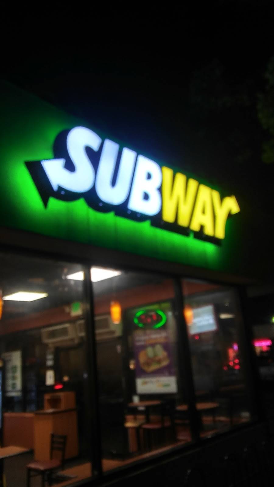 Subway Restaurants | restaurant | 1600 S Hoover St, Los Angeles, CA 90006, USA | 2137440444 OR +1 213-744-0444