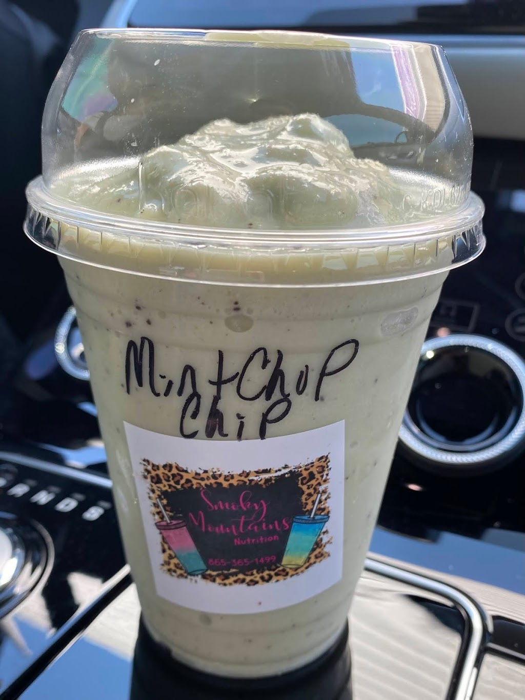 Smoky Mountains Nutrition | restaurant | 234 Forks of the River Pkwy, Sevierville, TN 37862, USA | 8653651499 OR +1 865-365-1499