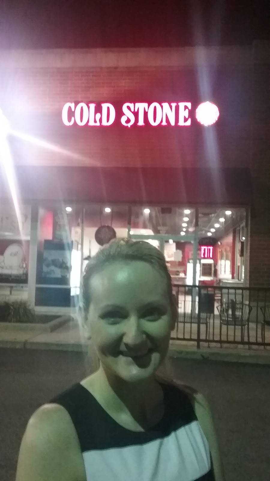 Cold Stone Creamery | bakery | 16527 W 159th St Ste 107, Lockport, IL 60441, USA | 8158383600 OR +1 815-838-3600
