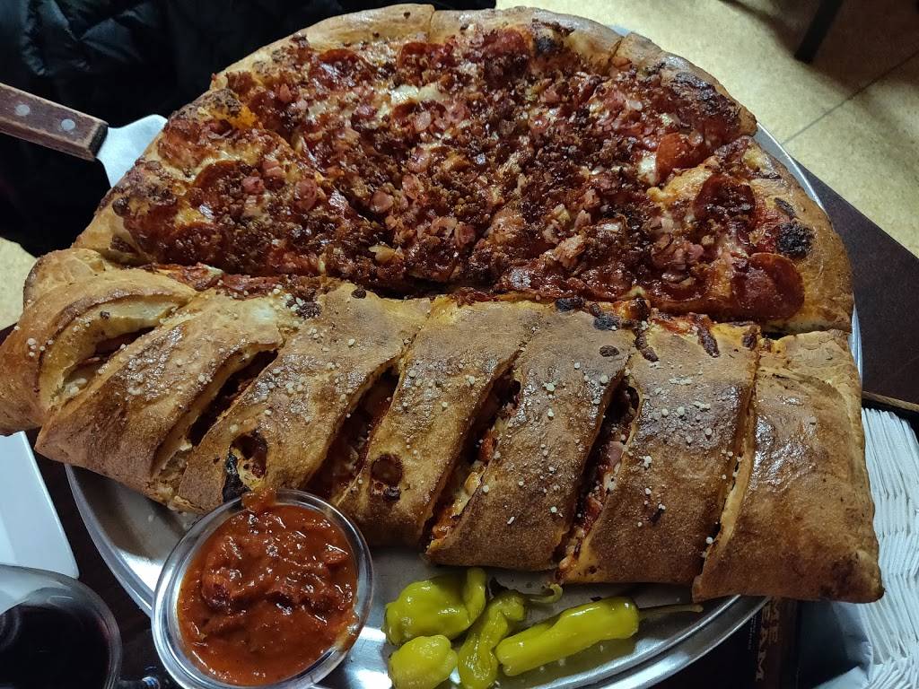 3 Brothers Pizza | restaurant | 7523 Pearl Rd, Middleburg Heights, OH 44130, USA | 4402342525 OR +1 440-234-2525