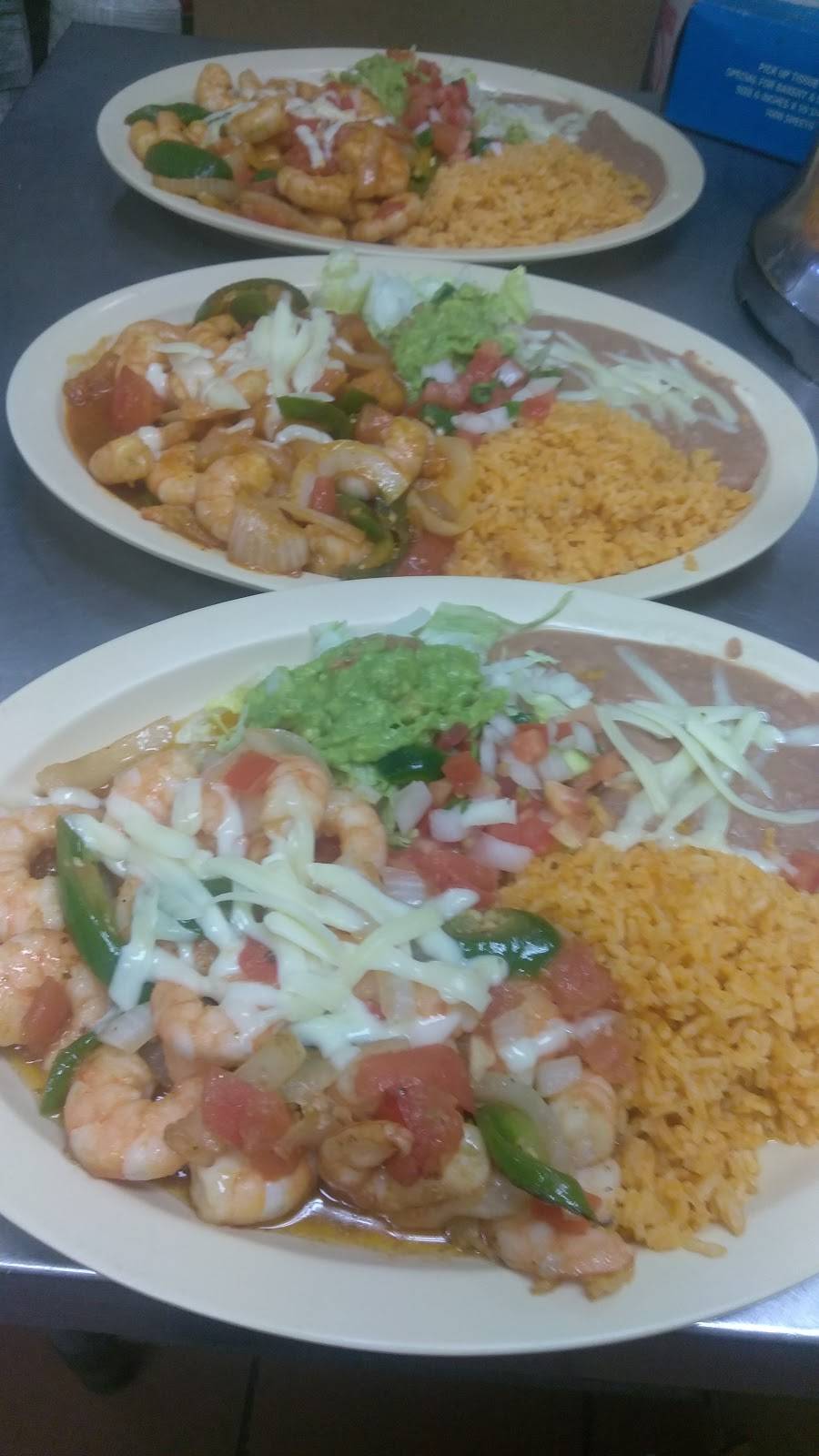 La Tapatia II | restaurant | 1700 E Thompson Blvd, Ventura, CA 93001, USA | 8056433743 OR +1 805-643-3743