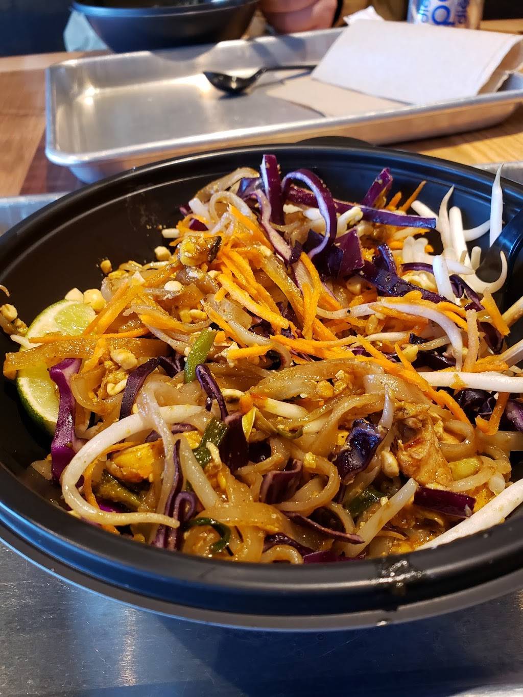 Bangkok Buri | restaurant | 300 Earl Grey Dr, Kanata, ON K2T 1C1, Canada | 6135951112 OR +1 613-595-1112