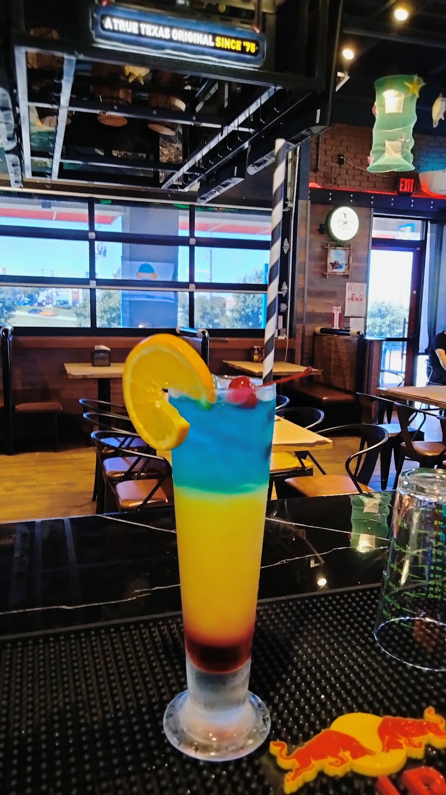 Muskegon Local | restaurant | 2501 Henry St, Muskegon, MI 49441, USA | 2317553757 OR +1 231-755-3757