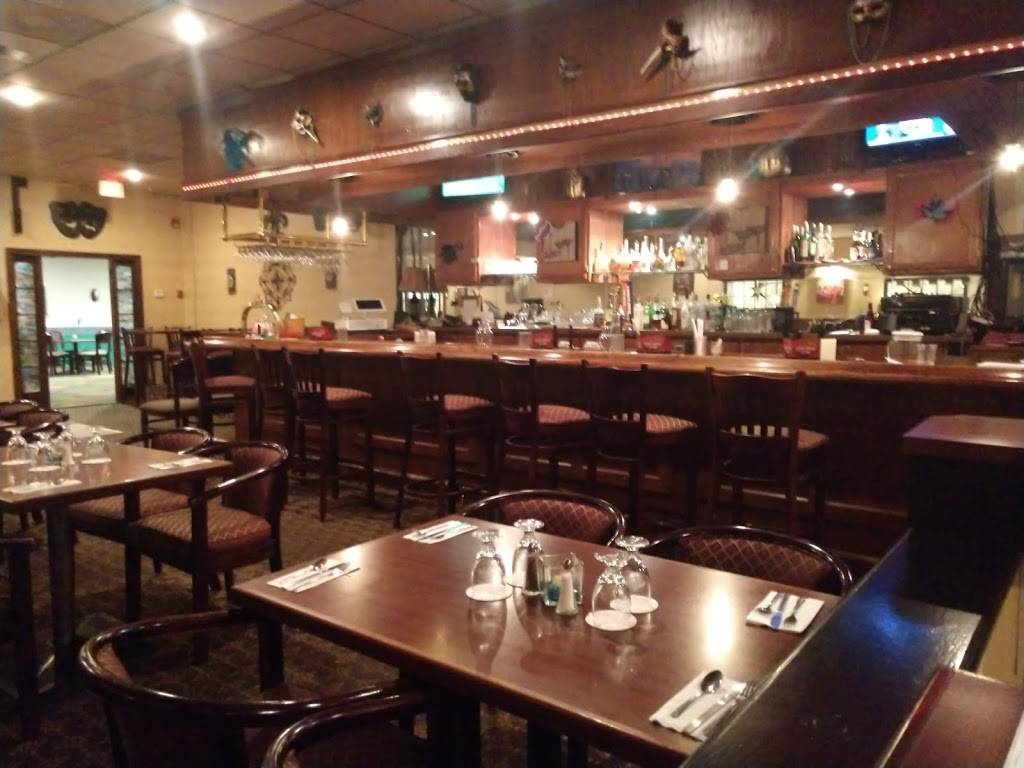 The Cozy Patio Bistro | restaurant | 3032 Richmond Rd, Williamsburg, VA 23185, USA | 7572291012 OR +1 757-229-1012