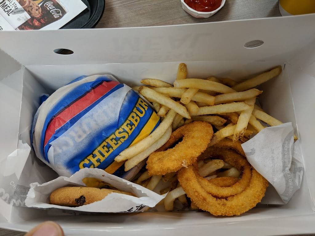 Carls Jr. | restaurant | 4424 University Pkwy, San Bernardino, CA 92407, USA | 9094731066 OR +1 909-473-1066