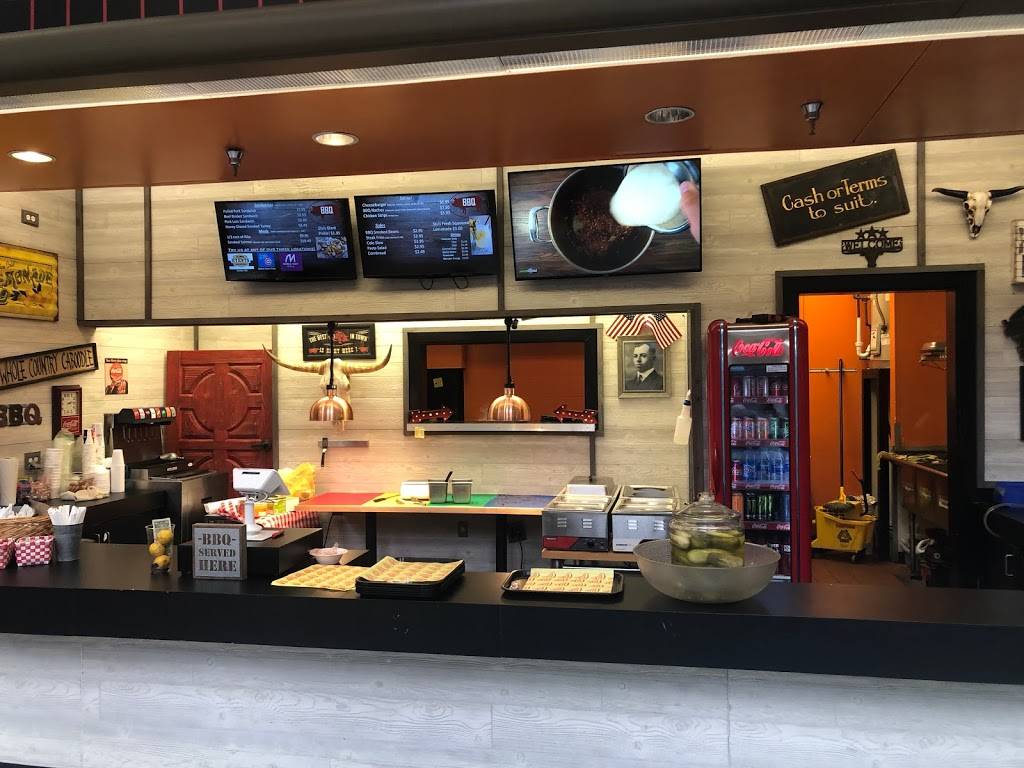 Stus BBQ | restaurant | 3800 Merle Hay Rd, Des Moines, IA 50310, USA | 5153316620 OR +1 515-331-6620