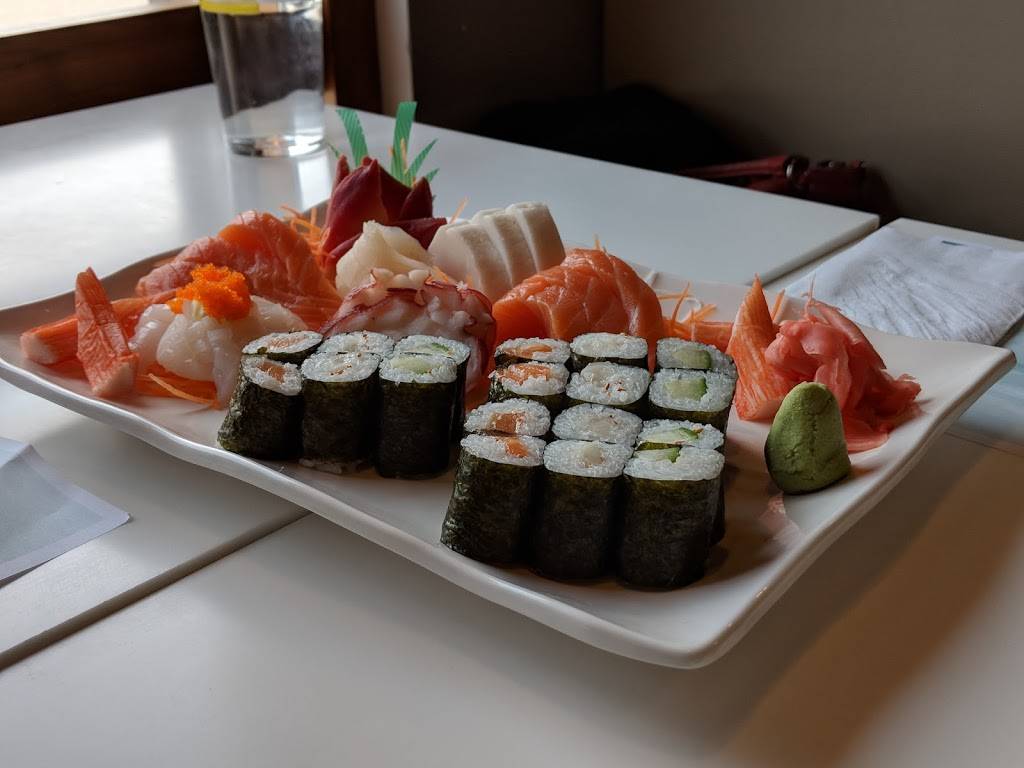 Sushi Sushi Japanese Restaurant | restaurant | 9830 Hwy 48, Markham, ON L6E 0H7, Canada | 9052098288 OR +1 905-209-8288