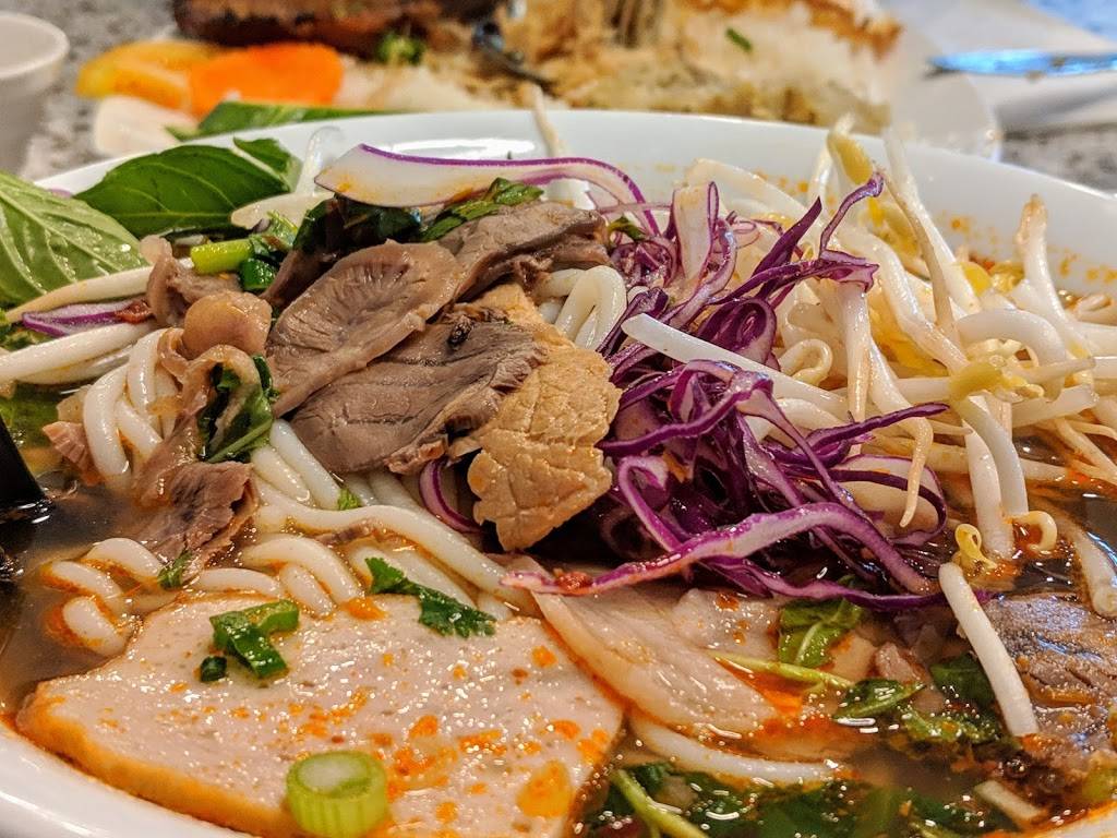 Pho Sunrise | restaurant | 1400 Ottawa St S, Kitchener, ON N2E 4E2, Canada | 5195792016 OR +1 519-579-2016