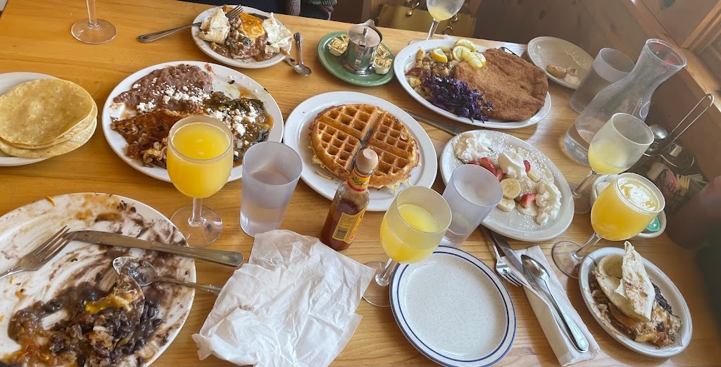 Rosis Little Bavarian Restaurant | restaurant | 141 W 6th St, Glenwood Springs, CO 81601, USA | 9709289186 OR +1 970-928-9186