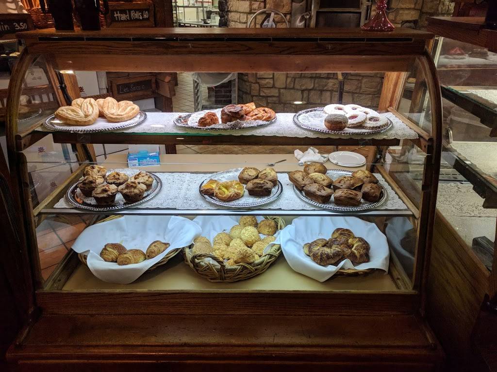 La Chatelaine French Bakery and Bistro | restaurant | 1550 W Lane Ave, Columbus, OH 43221, USA | 6144881911 OR +1 614-488-1911
