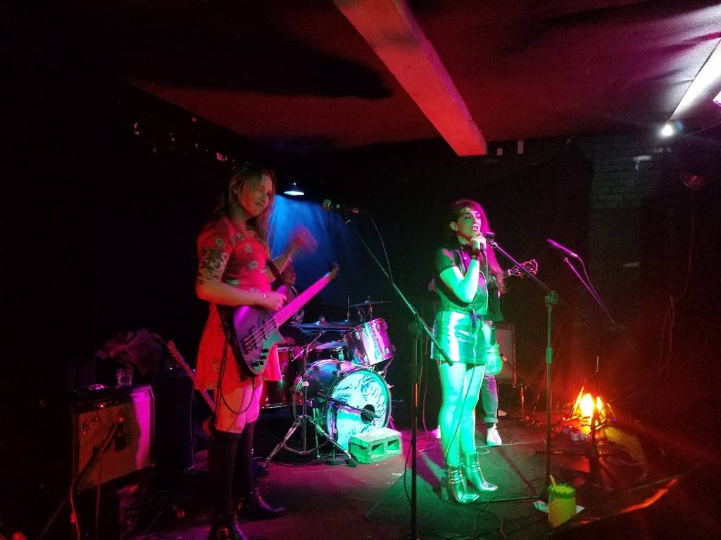 Alphaville | restaurant | 140 Wilson Ave, Brooklyn, NY 11237, USA | 3475085006 OR +1 347-508-5006