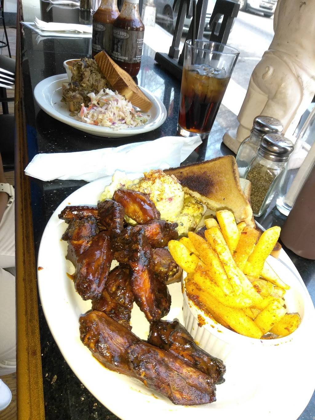 2 Boys Bbq | restaurant | 4395 Fulton Industrial Blvd SW, Atlanta, GA 30336, USA | 4045509660 OR +1 404-550-9660
