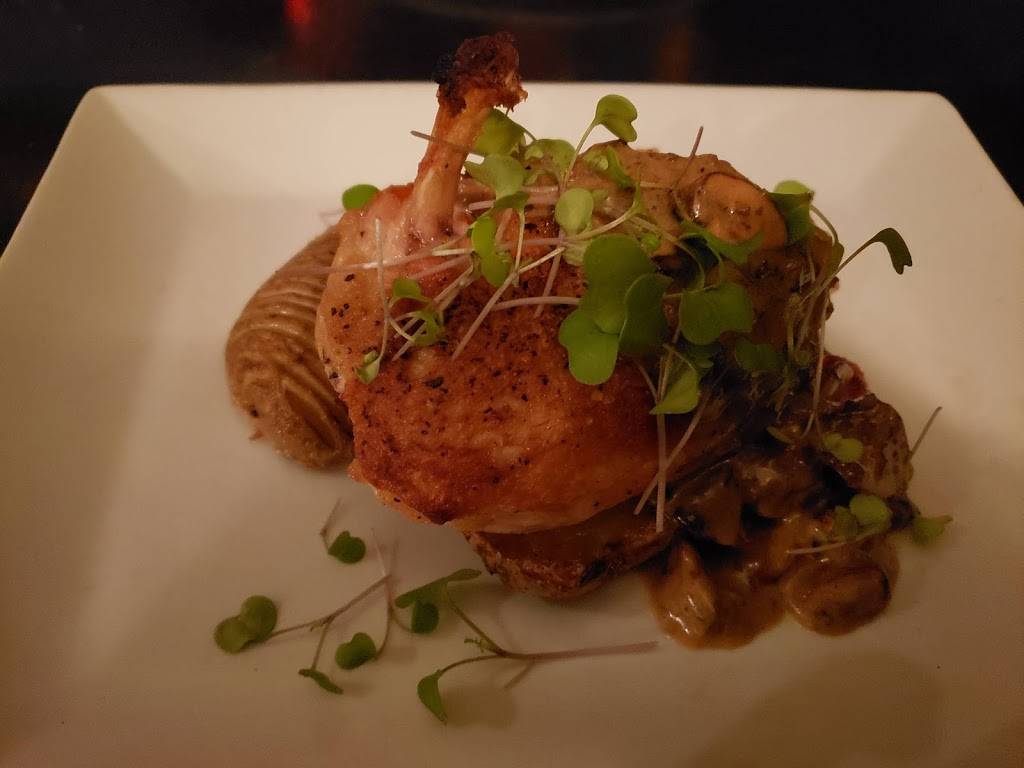 Buca Di Bacco | restaurant | 130 Thomas St, Oakville, ON L6J 3A9, Canada | 9058457396 OR +1 905-845-7396