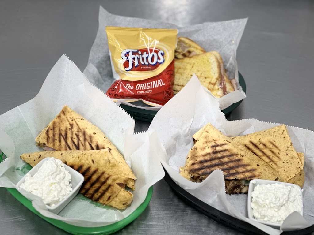 Kandel’s Street Sips | restaurant | 112 W Main St, Tucumcari, NM 88401, USA | 5754034529 OR +1 575-403-4529