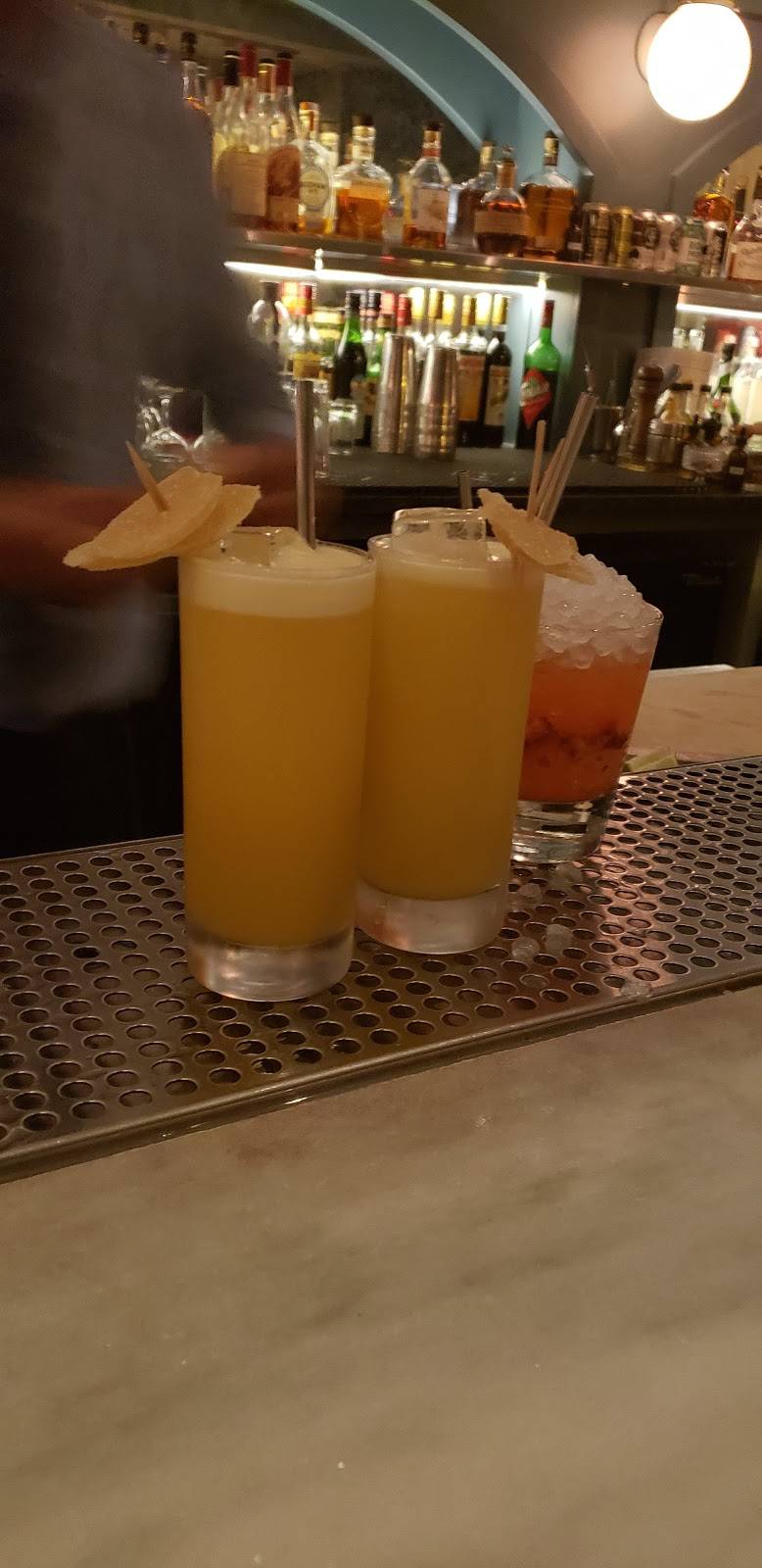 Morris American Bar | restaurant | 1020 7th St NW, Washington, DC 20001, USA | 8333667747 OR +1 833-366-7747