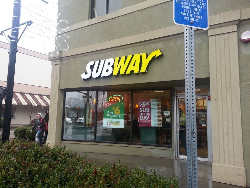 Subway | meal takeaway | 301 E Main St, Hillsboro, OR 97123, USA | 5035478331 OR +1 503-547-8331