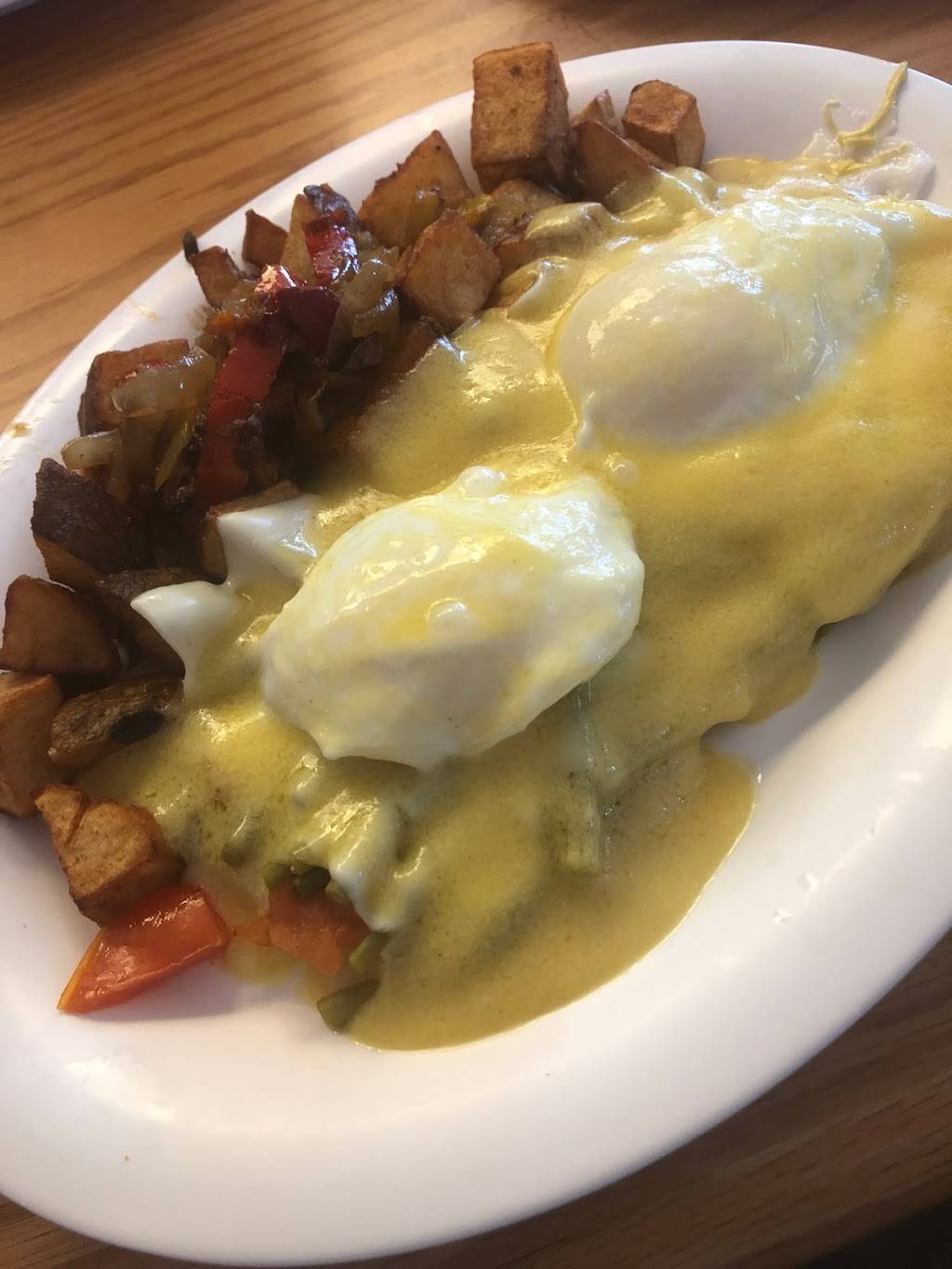 Reids Ultimate Breakfast | restaurant | 2021 Main St, Brockton, MA 02301, USA | 5085884960 OR +1 508-588-4960