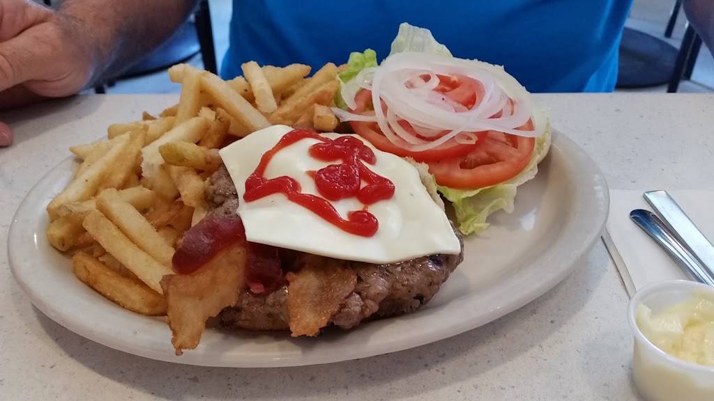 Shortys Place | restaurant | 1280 Coffeen St, Watertown, NY 13601, USA | 3157827878 OR +1 315-782-7878