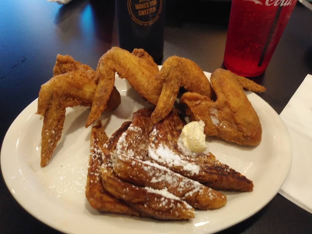 Kikis Chicken and Waffles | restaurant | 1260 Bower Pkwy a8, Columbia, SC 29212, USA | 8038345816 OR +1 803-834-5816