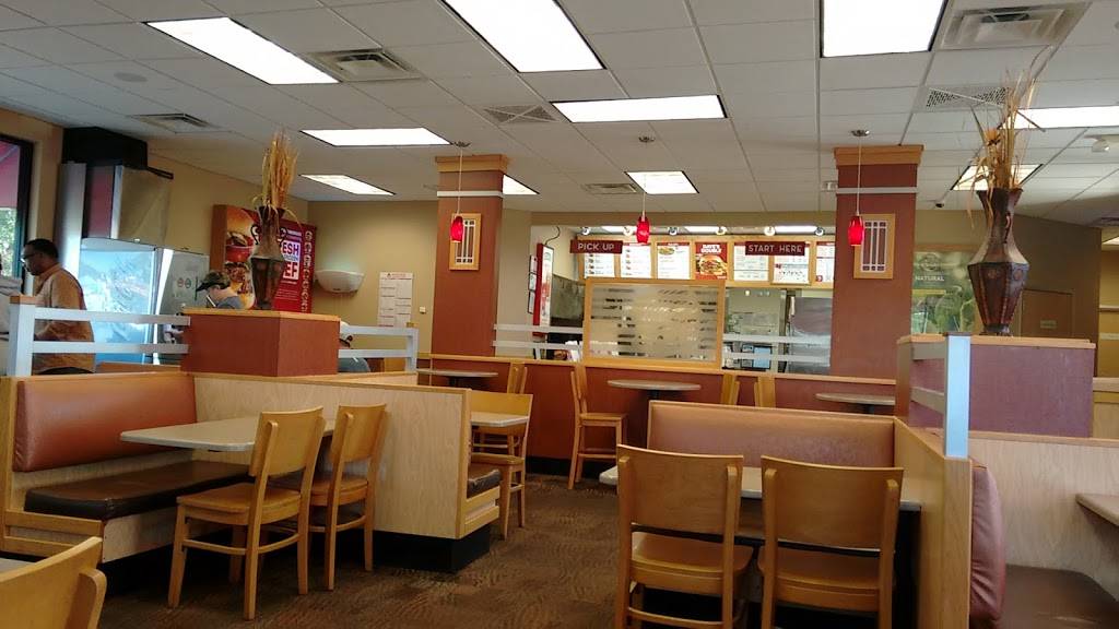 Wendys | restaurant | 611 S Harris St, Sandersville, GA 31082, USA | 4785520407 OR +1 478-552-0407