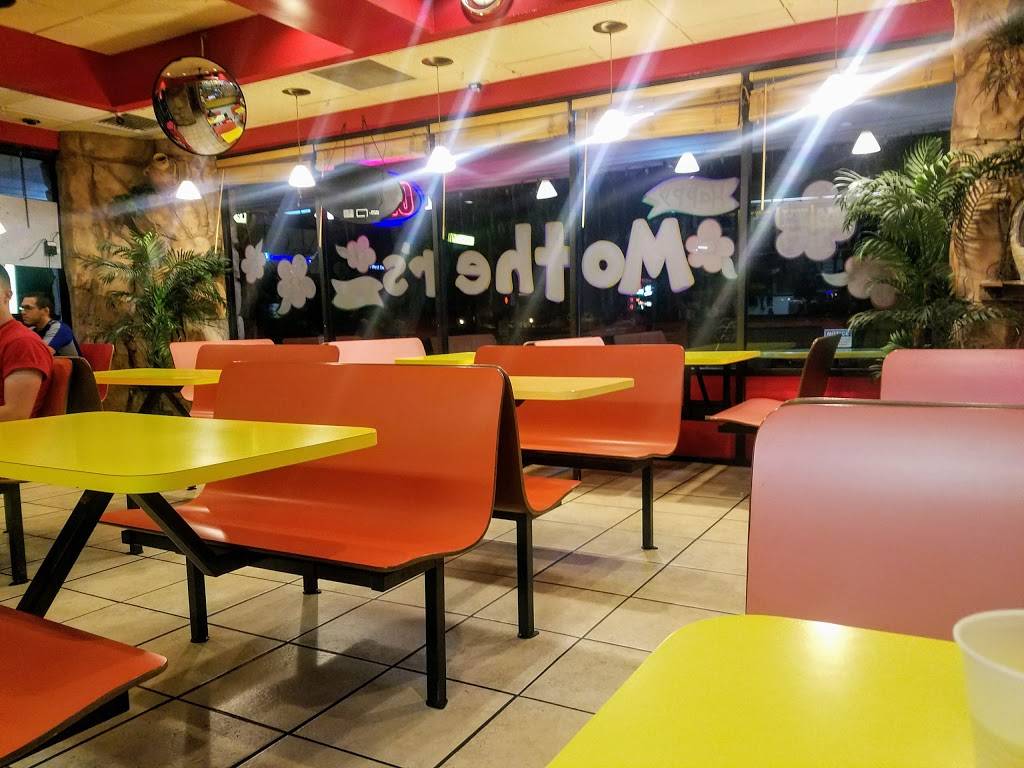 Nicos | restaurant | 2965 N Campbell Ave, Tucson, AZ 85719, USA | 5203273190 OR +1 520-327-3190