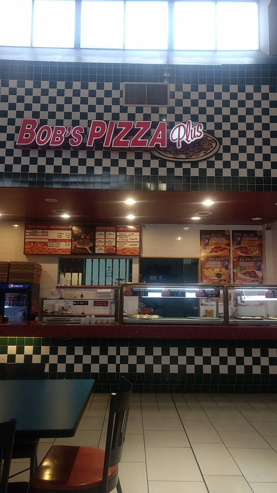 Bobs Pizza Plus | restaurant | 2096 Greeley Mall, Greeley, CO 80631, USA | 9703525977 OR +1 970-352-5977
